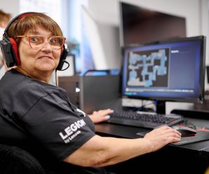 Чемпіонкою з Counter Strike стала 59-річна українська кіберспортсменка