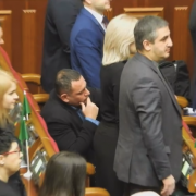 Бужанський в Раді демонстративно відмовився вшановувати пам’ять загиблих на Майдані (ВІДЕО)