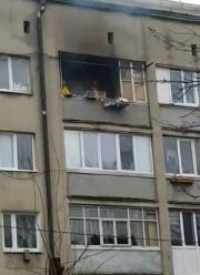 У Франківську в багатоповерхівці сталась пожежа (ФОТО+ВІДЕО)