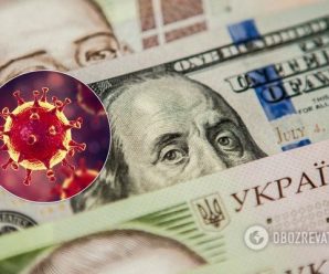 Долари завезли в Україну літаками: аналітики розповіли, що буде з курсом