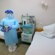 Коронавірус в Івано-Франківській області: масок немає, а молодь ходить у гості