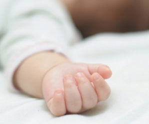 Хвора на коронавірус жінка народила малюка: дитина – на апараті ШВЛ