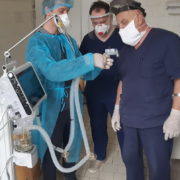 Франківський медуніверситет придбав апарат ШВЛ для міської клінічної лікарні (ФОТО)