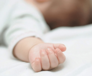У новонародженої дитини померлої породіллі з Франківська – двобічна пневмонія