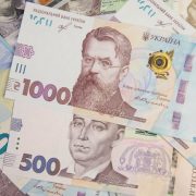 З 1 травня! Українцям перерахують виплати. Хто і скільки отримає