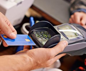 Зняти готівку з картки “ПриватБанку” можна на касах магазинів та заправок