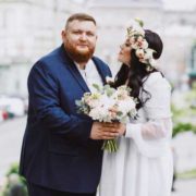 Весілля Володимира та Ірини Жогло: мережу зачарували нові фото молодят