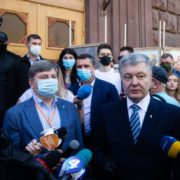 Порошенко під ДБР потужно звернувся до Зеленського через переслідування: про наслідки запитайте у Януковича