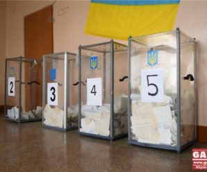 В Івано-Франківську приймають заяви на зміну місця голосування