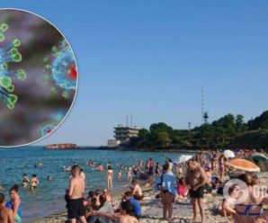 Лікар розповів про ймовірність заразитися коронавірусом на пляжі