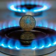 Зміна правил: українці самостійно обиратимуть постачальника газу