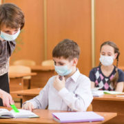 З 1 вересня школи Івано-Франківщини відновлять роботу у звичному режимі
