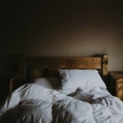 7 причин, з яких ваша спальня може зруйнувати ваше інтимне життя