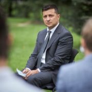 Зеленський пообіцяв підвищення зарплат вчителям до кінця каденції