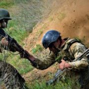 На Донбасі підірвались троє бійців ООС