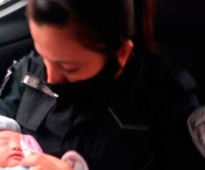 “У спину був встромлений іржавий ніж”: поліцейські знайшли у пакеті на вулиці немовля, яке вже ледь дихало (фото)