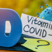 Чи справді вітамін D вбереже вас від COVID-19? Що показують дослідження