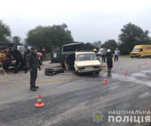 На Буковині сталася жахлива ДТП, є загиблі і багато постраждалих: фото