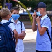Абсолютна маячня: Комаровський розніс в пух і прах боротьбу з COVID-19 в Україні