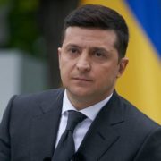 Верховний суд зобов’язав Президента говорити українською