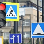 В Україні ввели нові дорожні правила