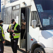 На Прикарпатті поліцейські перевіряють транспорт (ВІДЕО)