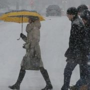 Сильні морози та Засипатиме снігом: синоптики попередили про прогноз погоди на вихідні