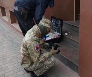 У Калуші біля магазину чоловік знайшов вибухівку: на місці працює поліція (ФОТО)