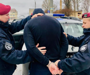На Прикарпатті поліцейські затримали групу злодіїв (ФОТО)