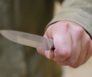 Двічі вдарив ножем у голову: у Франківську засудили чоловіка, котрий напав на хлопця з дівчиною