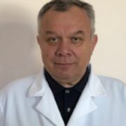 У Львові помер лікар, в власному робочому кабінеті