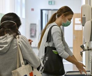 В Австрії планують пропонувати учням шкіл щотижня проходити тест на коронавірус