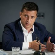 Зеленський доручив терміново перевірити платіжки на газ та опалення для українців