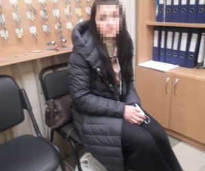 В Івано-Франківську за крадіжку в супермаркеті затримали молоду жінку (ФОТО)