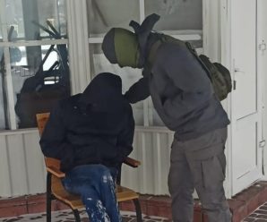 Без свідомості на морозі: у Франківську знайшли непритомного чоловіка (ФОТО)
