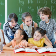 В українських школах колапс з англійською мовою: “Не вміють читати в 3 класі”