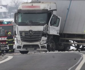 У Чехії смертельна аварія: українці на бусі врізались у вантажівку
