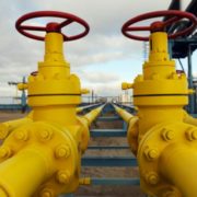 Україна повернула нафтопровід, який раніше привласнив Медведчук