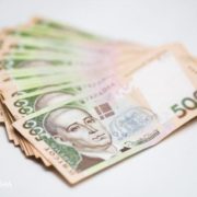 Виплати ФОПам по 8 тисяч гривень: хто і коли отримає гроші