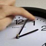 Переведення годинника 2021: коли Україна перейде на літній час