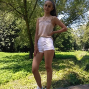 УВАГА! РОЗШУК! Зникла безвісти 15-річна дівчинка: українці потрібен максимальний розголос. Репост