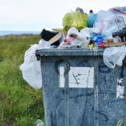 Дороге сміття: у Калуші затвердили тариф на вивезення відходів