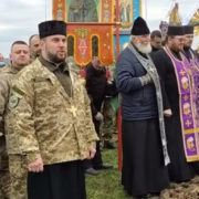 На похороні воїна священник ПЦУ сказав проповідь, від якої розбіглися священики московського патріархату