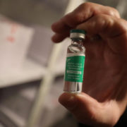 Чому в Івано-Франківську зіпсували майже 500 доз вакцини Covishield?