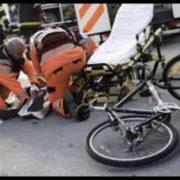 В Італії автомобіль збив  українку Марію, яка їхала на велосипеді: вона у дуже важкому стані, потрібна молитва