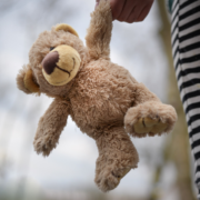 На Прикарпатті від початку року розшукали 80 безвісти зниклих дітей