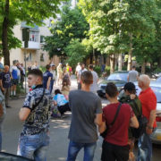 В Івано-Франківську на пішохідному переході збили дитину: на місці поліція та медики (ВІДЕО)