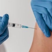 Вакцинація проти COVID-19: за добу на Прикарпатті щепили понад 1 300 людей
