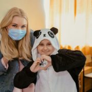 13-річна дівчинка може стати першою в Україні дитиною, яка переможе 5-й рецидив раку