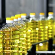 Ціна на соняшникову олію може зрости до 100 гривень за літр